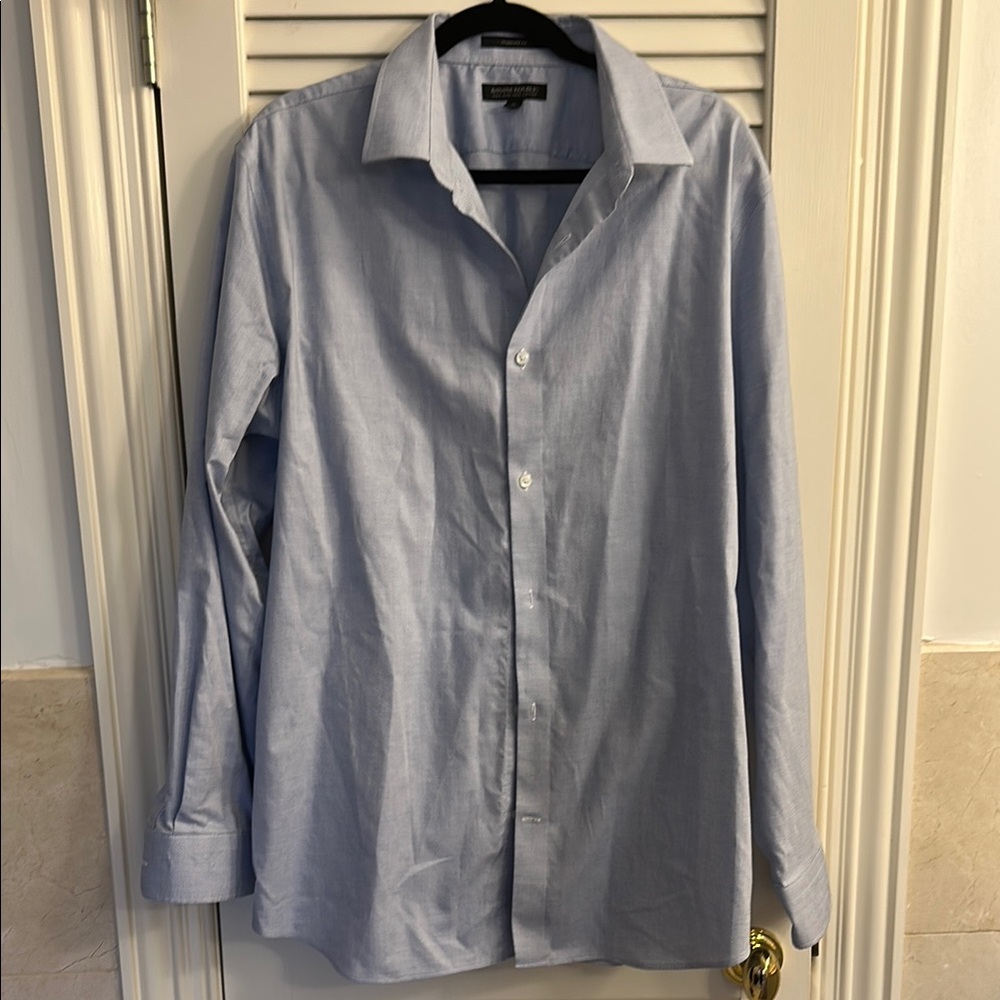 Banana Republic Blue Dress Shirt Standard fit